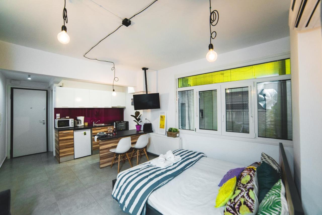 Mazi Rooms Venizelou Солун Екстериор снимка
