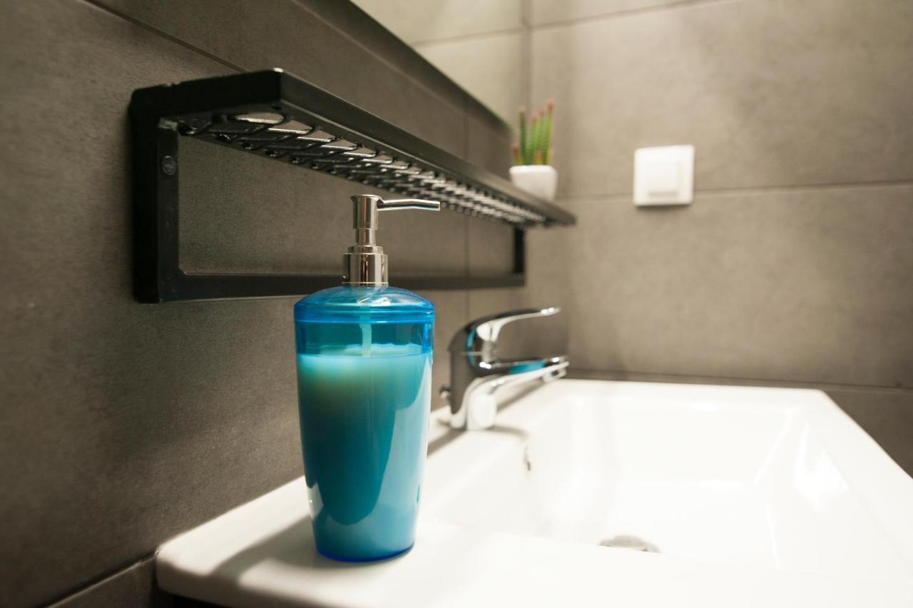 Mazi Rooms Venizelou Солун Екстериор снимка